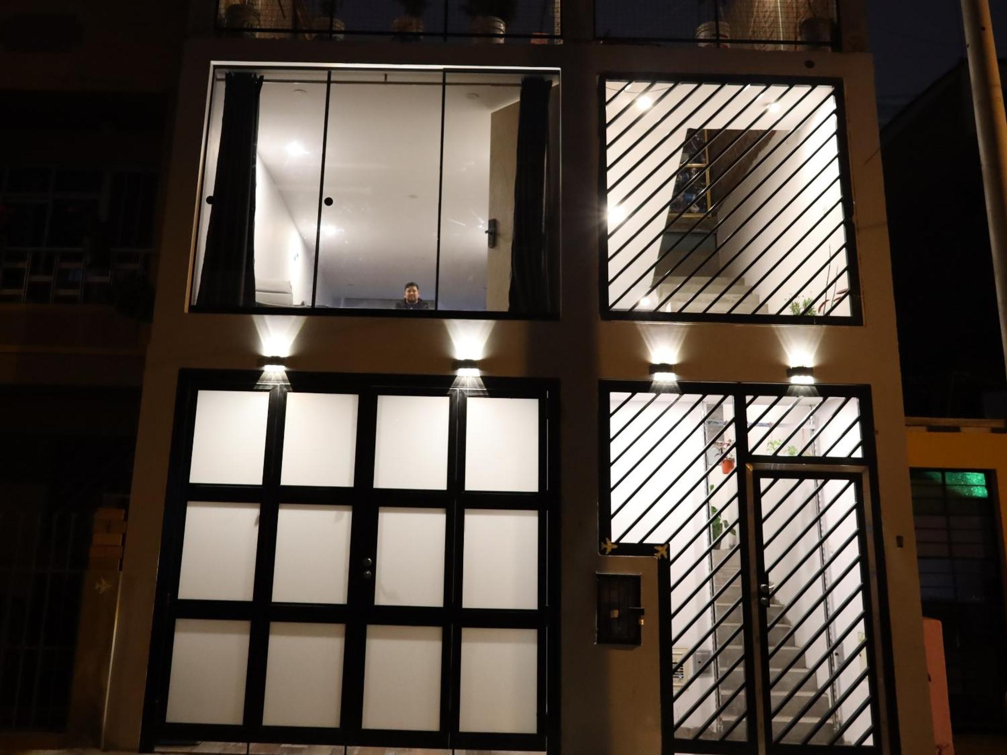 Sabina Aeropuerto Hostel Lima Bagian luar foto